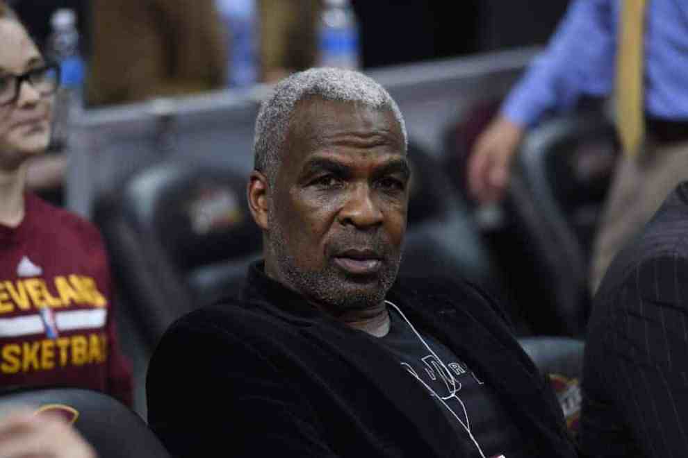 Charles Oakley sits court side at game between the Cleveland Cavaliers and the New York Knicks February 15