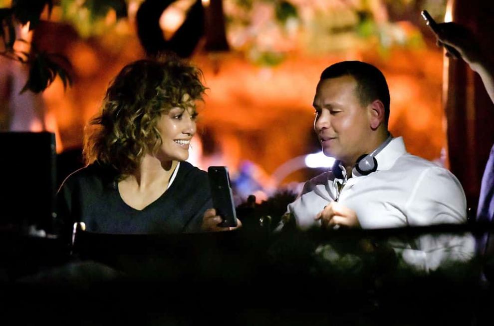 Jennifer Lopez and Alex Rodriguez on location for 'Shades of Blue' in Queens on August 23