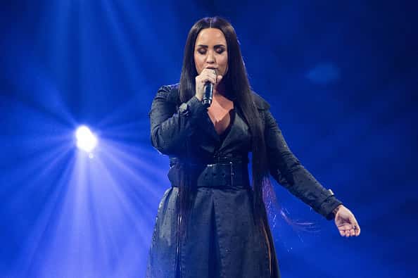 Get Well Soon: Demi Lovato Cancels Tour + Currently in Rehab! - HOT 97