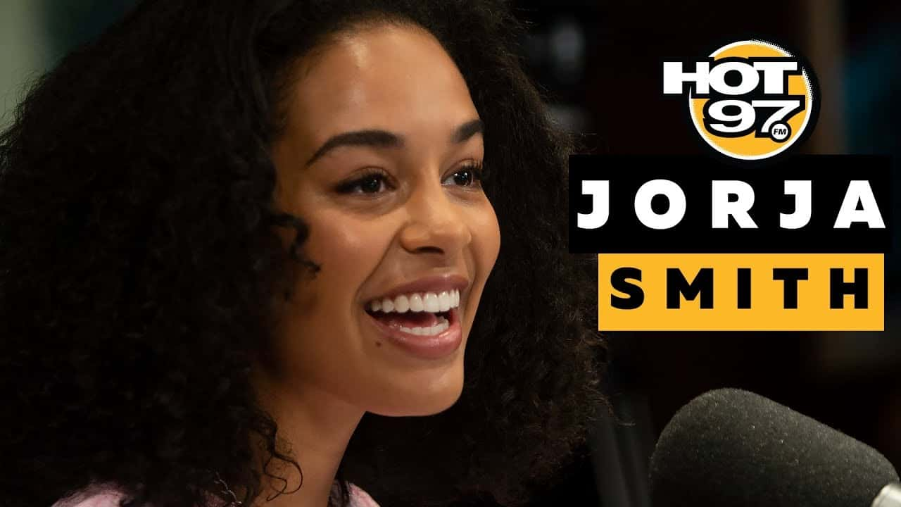 Jorja Smith On Rihanna, Craziest Social Media Comments & Her Biggest  Influences