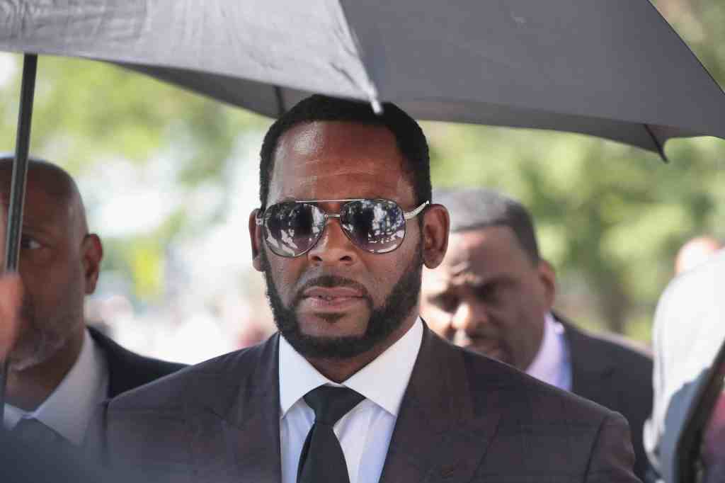 BREAKING: R. Kelly Found Guilty On 6 Counts Of Child Pornography