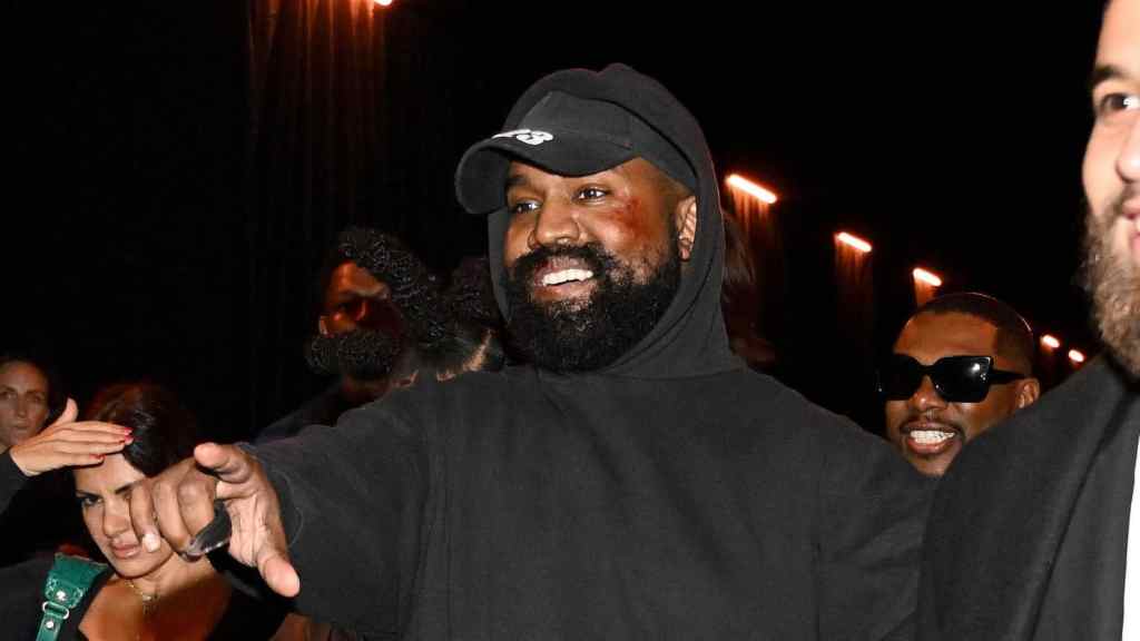 Kanye West Fans Create GoFundMe To Restore His Billionaire Status