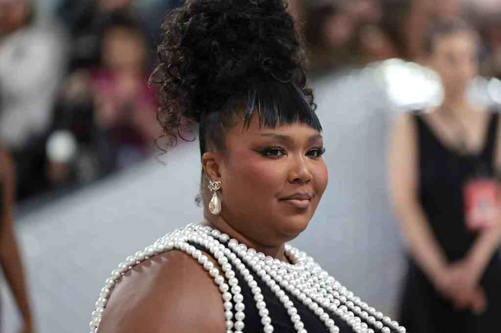 Lizzo’s Dance Team Captain Named In The Sexual Harassment Lawsuit, Posts Bizarre Video Amid Allegations