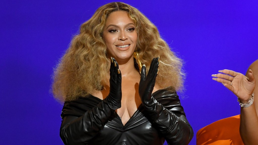 Beyoncé Endorses Kamala Harris