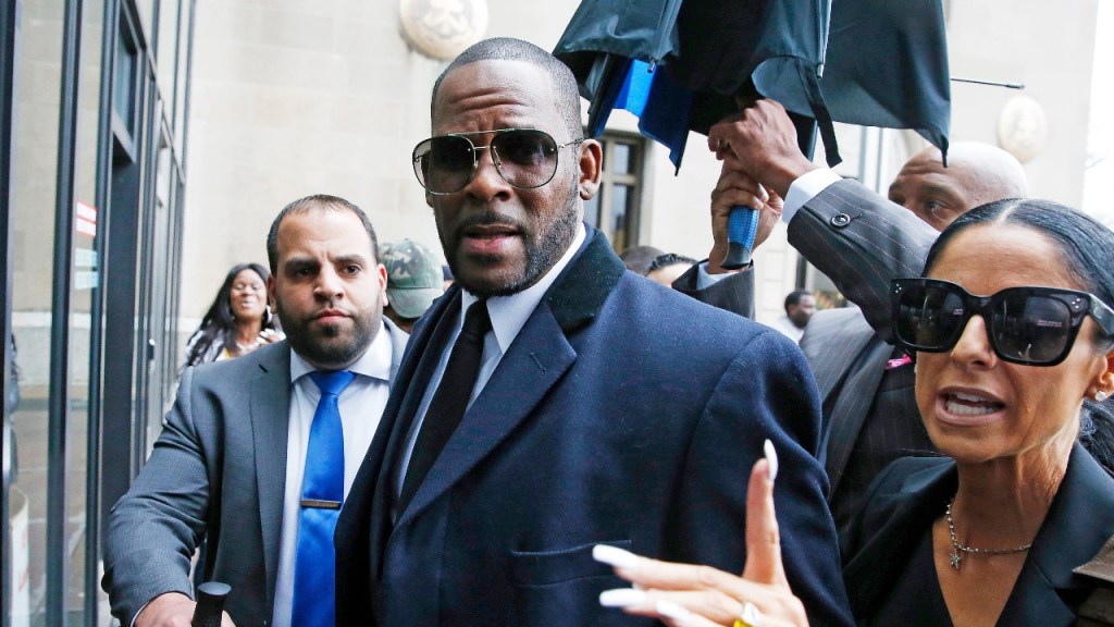 R. Kelly’s Bid For Freedom Thwarted As Chicago Sex Abuse Conviction Stands