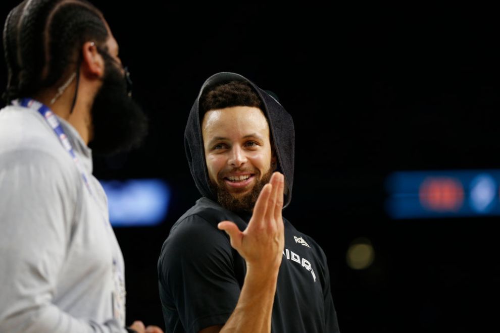 Stephen curry #30 of the Golden State Warriors reacts during a game against the San Antonio Spurs in the second half at Alamodome on January 13, 2023 in San Antonio, Texas. NOTE TO USER: User expressly acknowledges and agrees that, by downloading and or using this photograph, User is consenting to terms and conditions of the Getty Images License Agreement.