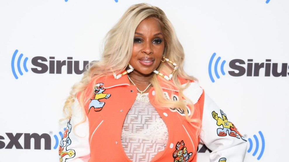 Mary J. Blige Teases New Album, Reunites With Fabolous For 'Breathing'