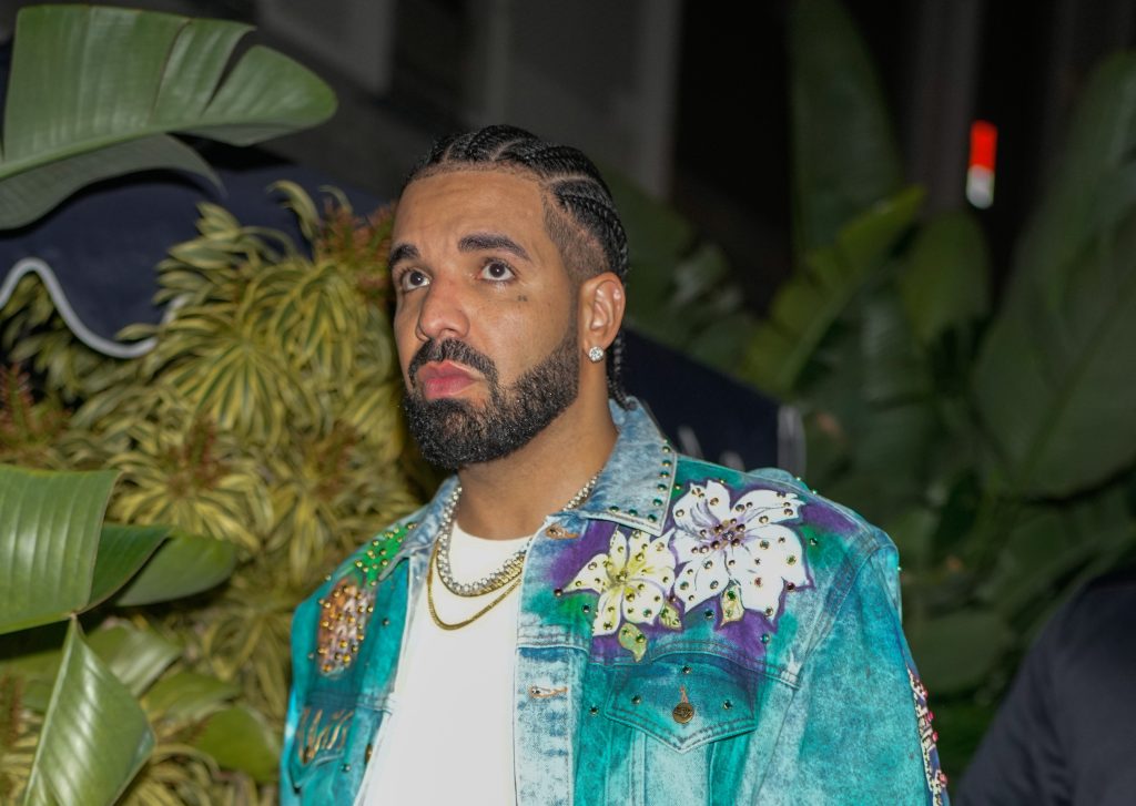 Drake Never Offered Super Bowl, NFL Sources Say