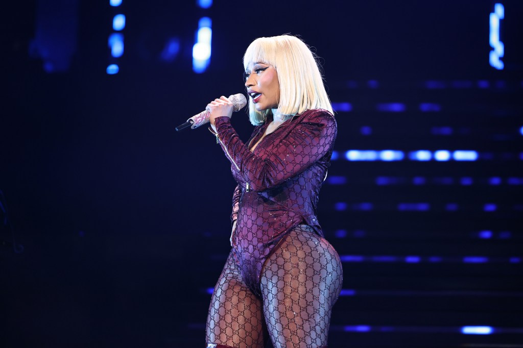 Nicki Minaj Reveals She’s Still Not A U.S. Citizen